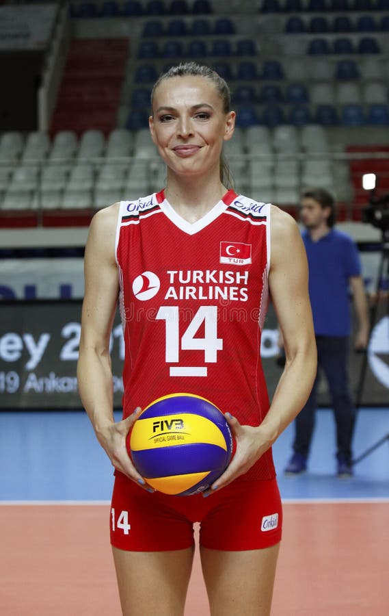 13 08 2021 Istanbul Turkey Turkey Volleyball Women S National Team Player Eda Erdem Editorial