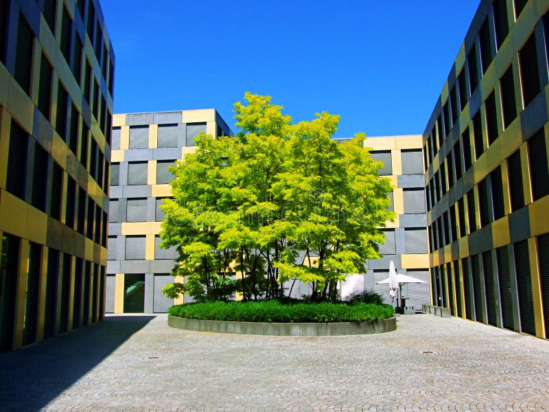edificio, arquitectura, apartamento, casa, ciudad, hogar, exterior, residencial, calle, cielo, nuevo, urbano, azul, propiedad hor fotografía de archivo edificio, arquitectura, apartamento, casa, ciudad, hogar, exterior, residencial, calle, cielo, nuevo, urbano, azul, propiedad hor fotografía de archivo