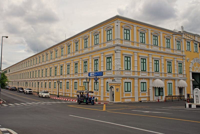 Edificio de estilo colonial en el casco antiguo de Bangkok, Tailandia, 7 de setiembre de 2019 imagenes de archivo Edificio de estilo colonial en el casco antiguo de Bangkok, Tailandia, 7 de setiembre de 2019 imagenes de archivo