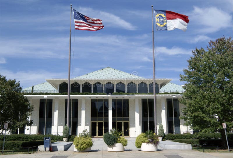 Legislative building, Raleigh, North Carolina. Architect Edward Durrell Stone. Completed in 1963. Legislative building, Raleigh, North Carolina. Architect Edward Durrell Stone. Completed in 1963.