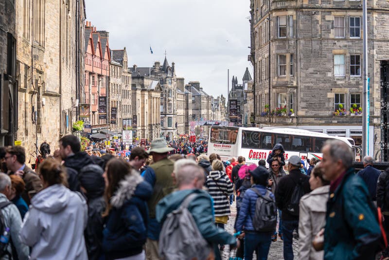 thousands of tourists visit edinburgh every year