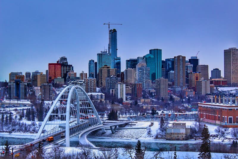 Edmonton Skyline in the Winter Stock Photo - Image of walterdalebridge,  snow: 156505346