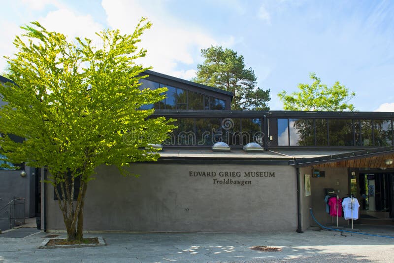 Edvard Grieg Museum Troldhaugen in Bergen Redactionele Stock Afbeelding ...