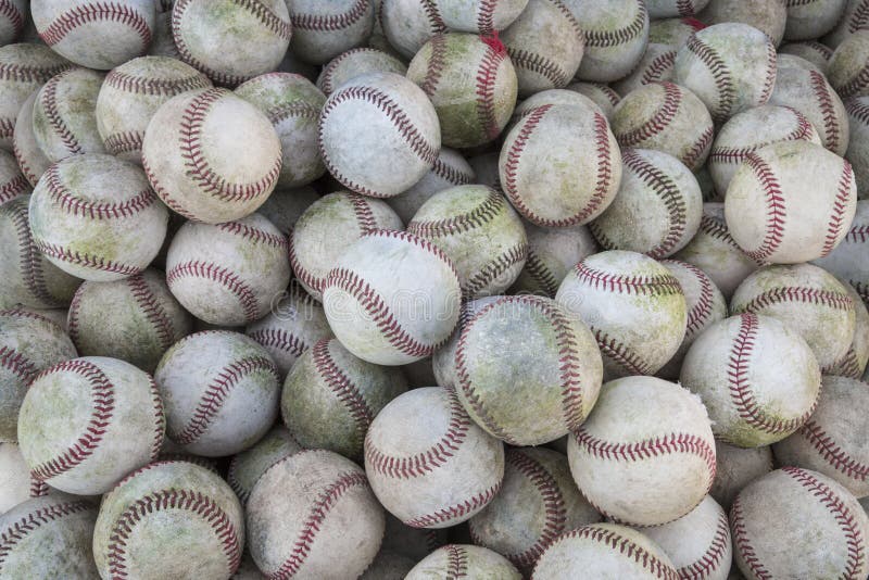 Een grote stapel of een groep baseballs stock foto Een grote stapel of een groep baseballs stock foto