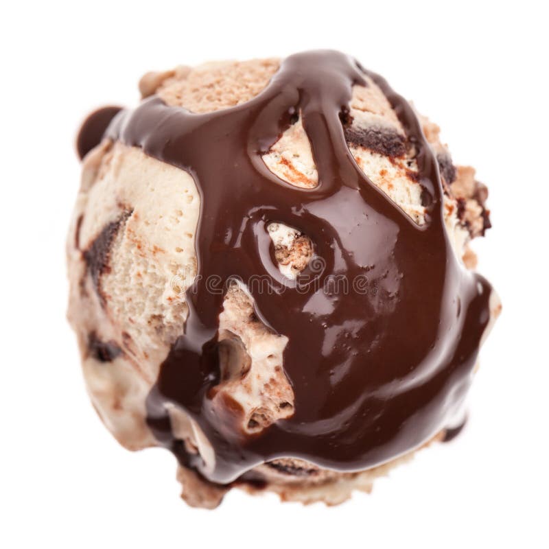 Een lepel van tiramisuroomijs met chocoladesaus wordt van vogelperspectief op witte achtergrond wordt geïsoleerd bedekt die stock fotografie Een lepel van tiramisuroomijs met chocoladesaus wordt van vogelperspectief op witte achtergrond wordt geïsoleerd bedekt die stock fotografie