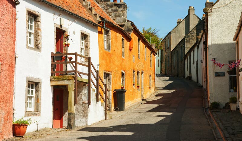 Een straat in Culross. royalty-vrije stock foto's Een straat in Culross. royalty-vrije stock foto's