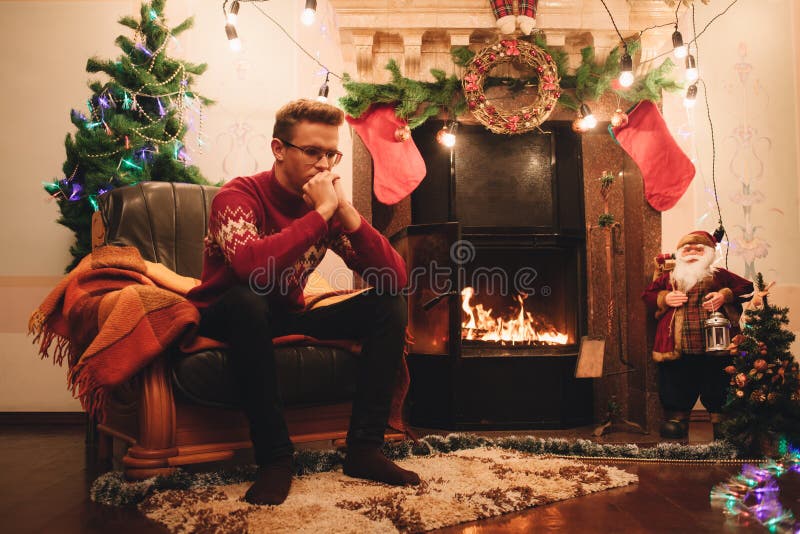 Eenzaamheid bij Kerstmis stock afbeeldingen Eenzaamheid bij Kerstmis stock afbeeldingen