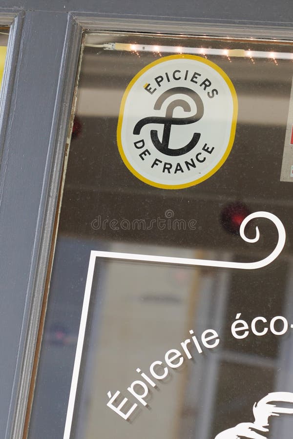 Bordeaux , Aquitaine France - 12 02 2023 : epiciers de france logo brand and text sign French grocer influential association by Federation of Grocers of France. Bordeaux , Aquitaine France - 12 02 2023 : epiciers de france logo brand and text sign French grocer influential association by Federation of Grocers of France