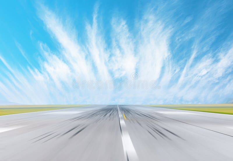 Efeito do borrão de movimento para apressar a velocidade vazia da pista de decolagem na descolagem do aeroporto imagens de stock royalty free Efeito do borrão de movimento para apressar a velocidade vazia da pista de decolagem na descolagem do aeroporto imagens de stock royalty free