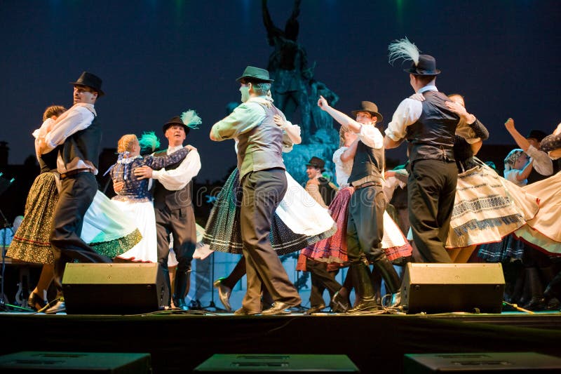 EGER - AUGUST 18: Traditional Hungarian Folk Dance Editorial Image