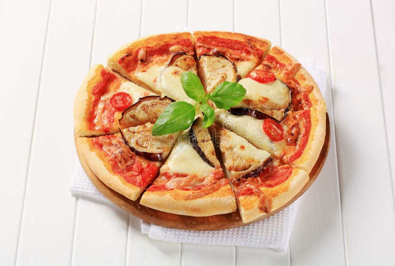 Eggplant and cheese pizza