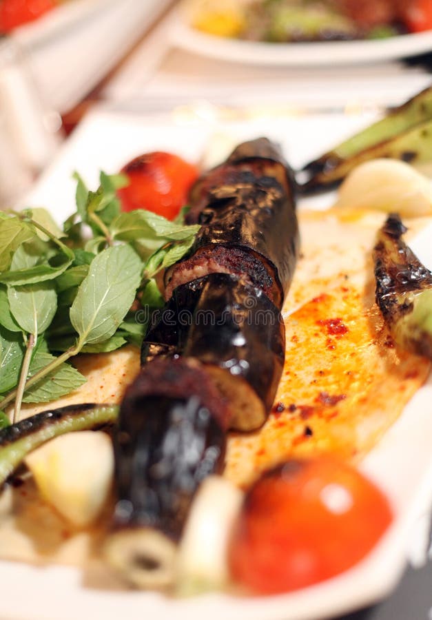 Eggplant Kebab - Turco: Patlican Kebab Immagine Stock - Immagine di ...