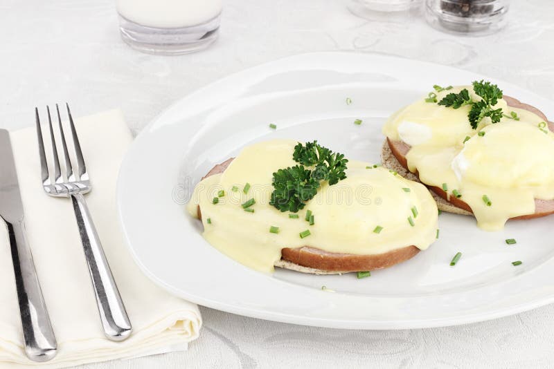 Eggs Benedict