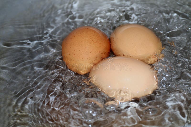 Picture of How long to boil an egg | Good Food