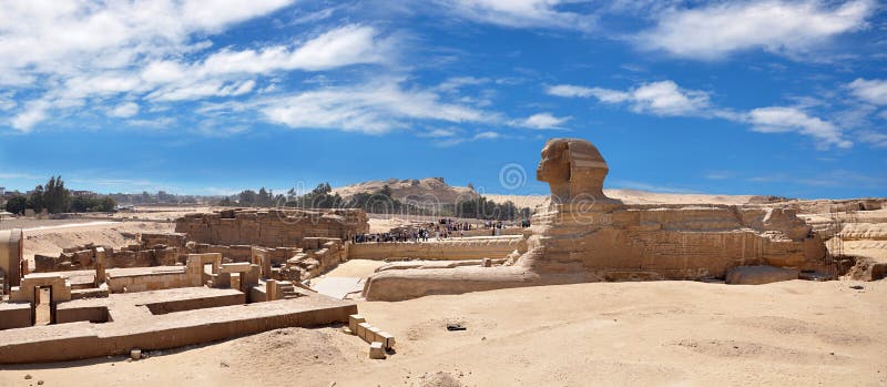 Egipt jest pełnym panoramicznym widokiem sfinks w Giza