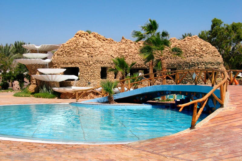 Egyp resort - restaurant with pool