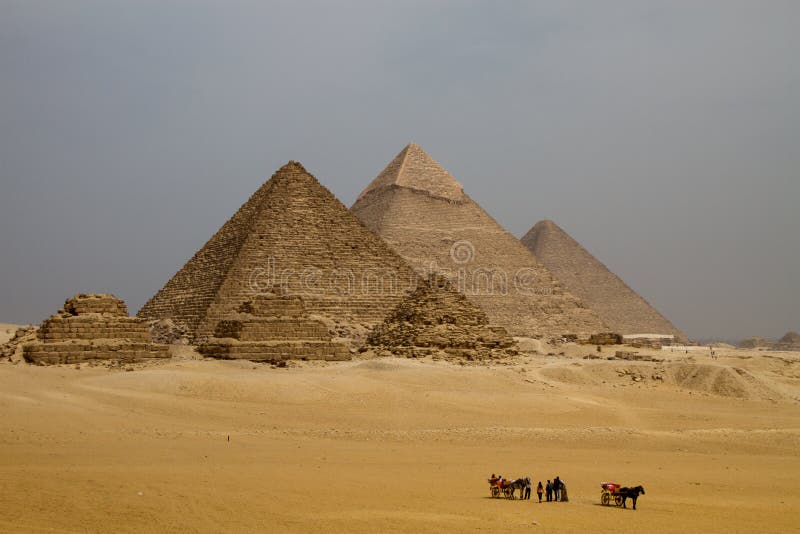 Egypt ostrosłupy