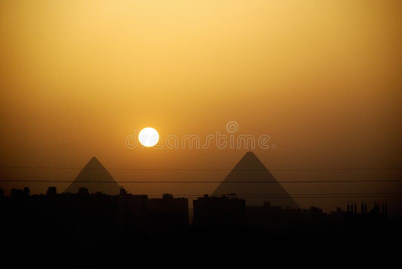 egypt ostrosłupów zmierzch fotografia stock egypt ostrosłupów zmierzch fotografia stock
