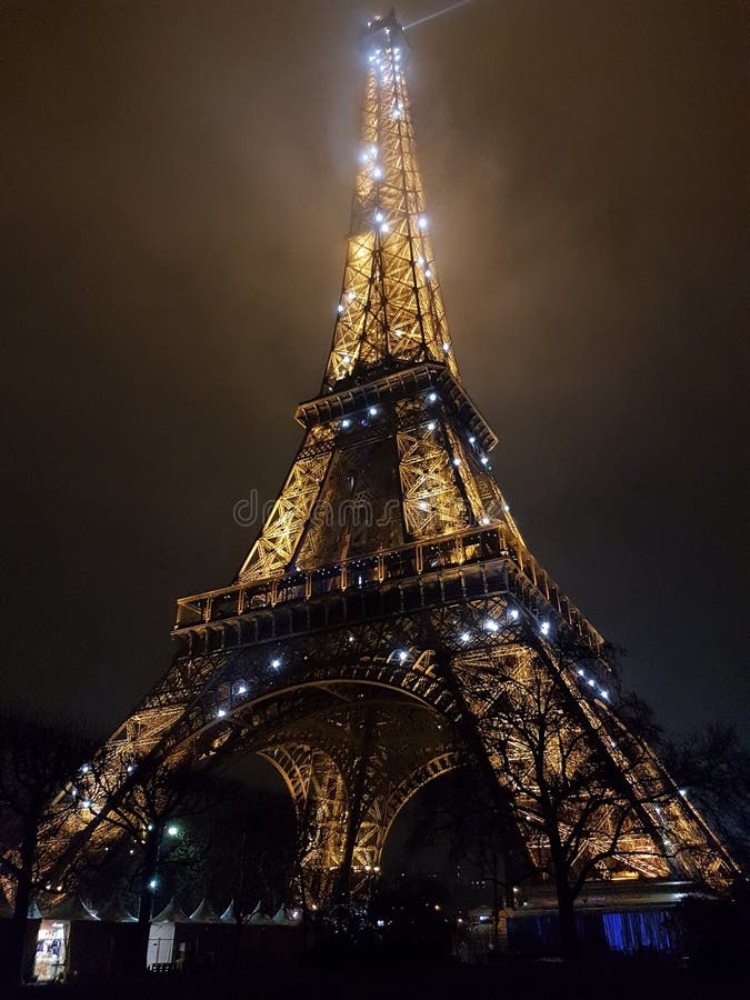 Eiffel night tower στοκ εικόνα