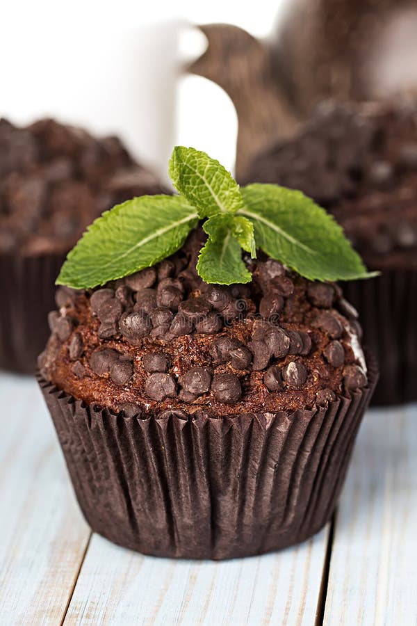 Eigengemaakte chocolademuffin stock afbeeldingen Eigengemaakte chocolademuffin stock afbeeldingen