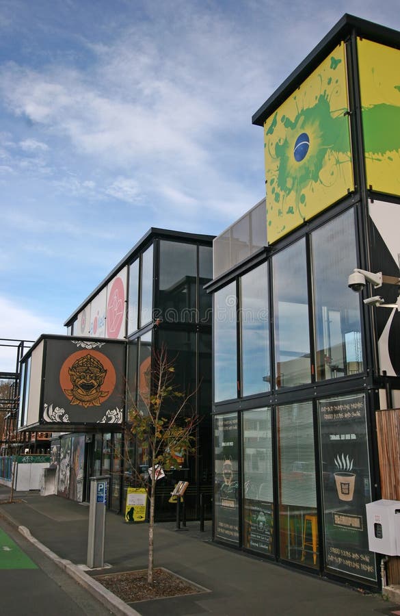 Eigentijds openlucht kleinhandelsproject van In dozen gedaan Kwart in Christchurch, Nieuw Zeeland royalty-vrije stock foto's Eigentijds openlucht kleinhandelsproject van In dozen gedaan Kwart in Christchurch, Nieuw Zeeland royalty-vrije stock foto's