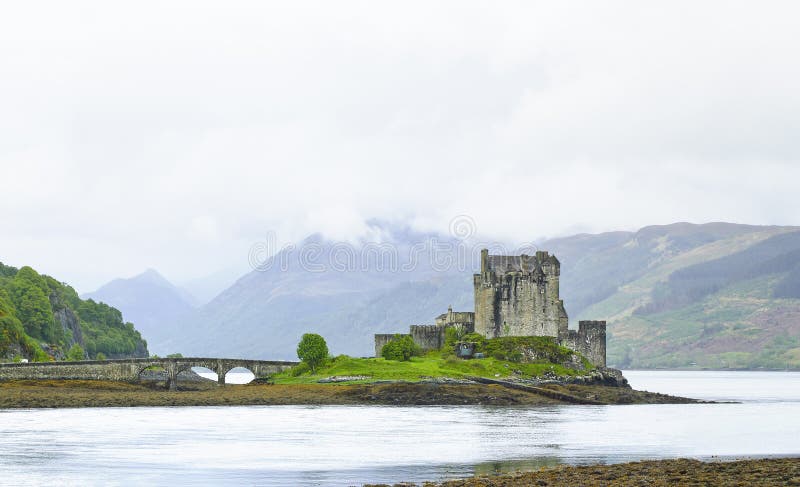 Eilean Donan kasztel. Średniogórza Szkocja zdjęcia royalty free