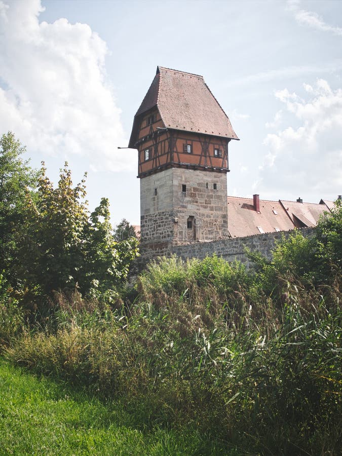 Ein alter Turm in Dinkelsbuhl
