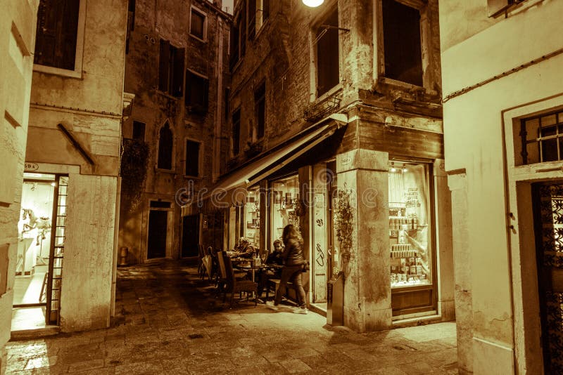 Ein Besuch von Venedig, wenn die Touristen nicht dort sind lizenzfreies stockfoto Ein Besuch von Venedig, wenn die Touristen nicht dort sind lizenzfreies stockfoto