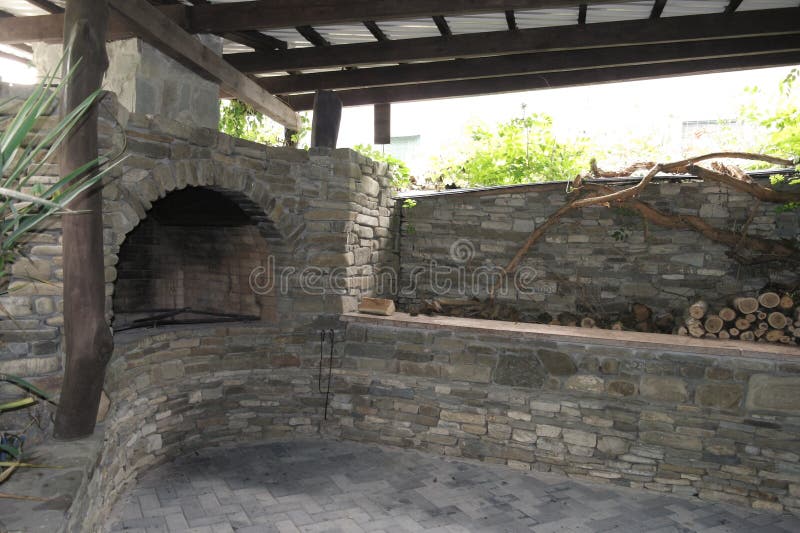 Ein Grosser Steinofen Stockfoto Bild Von Bake Stapel 81757936