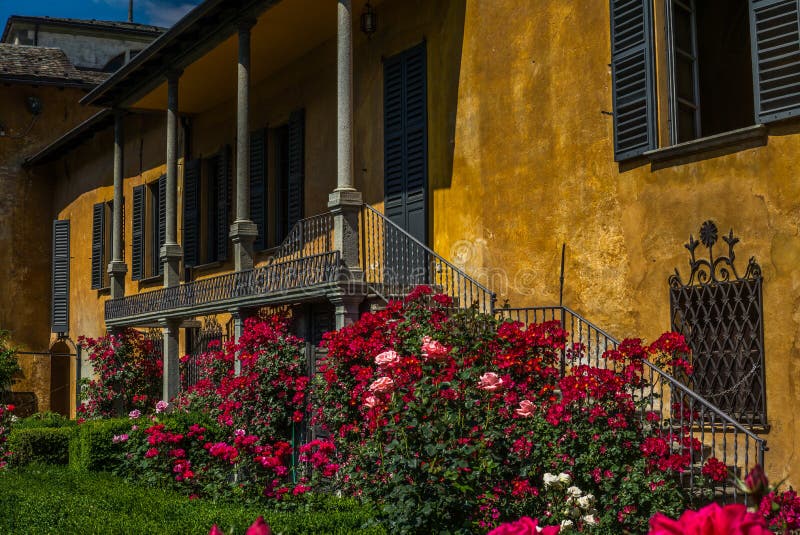 Ein Italienischer Garten Der Klassischen Art In Tirano Auf