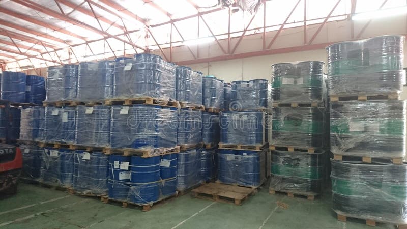 This is a typical way of storing chemicals in a warehouse. This is a typical way of storing chemicals in a warehouse.