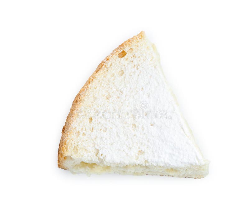 Ein Stück köstlicher Biskuitkuchen mit Zucker in Pulverform, oben in weißer Farbe isoliert stockfoto