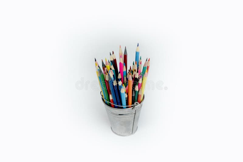 Eine Reihe mehrfarbiger Bleistifte, isolieren Copyspace Schule stockfotografie Eine Reihe mehrfarbiger Bleistifte, isolieren Copyspace Schule stockfotografie