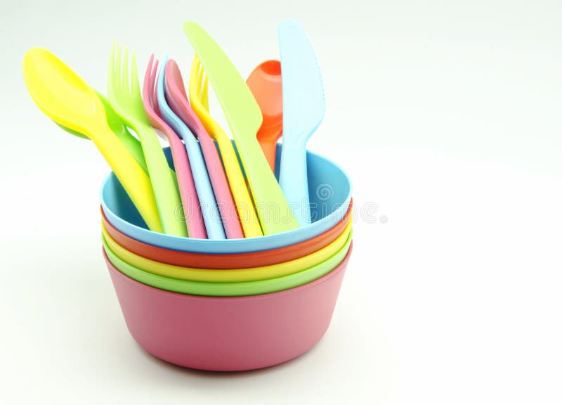 Einige Schüsseln und Plastik stockfotografie Einige Schüsseln und Plastik stockfotografie