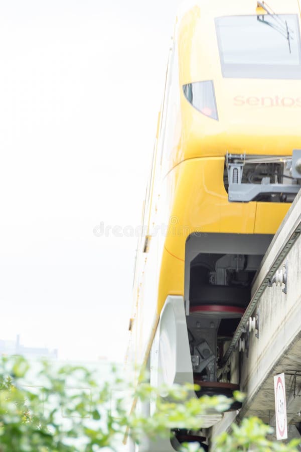 Einschienenbahn-Zug Singapurs Sentosa, Singapur, am 28. Dezember 2017 stockfotos Einschienenbahn-Zug Singapurs Sentosa, Singapur, am 28. Dezember 2017 stockfotos