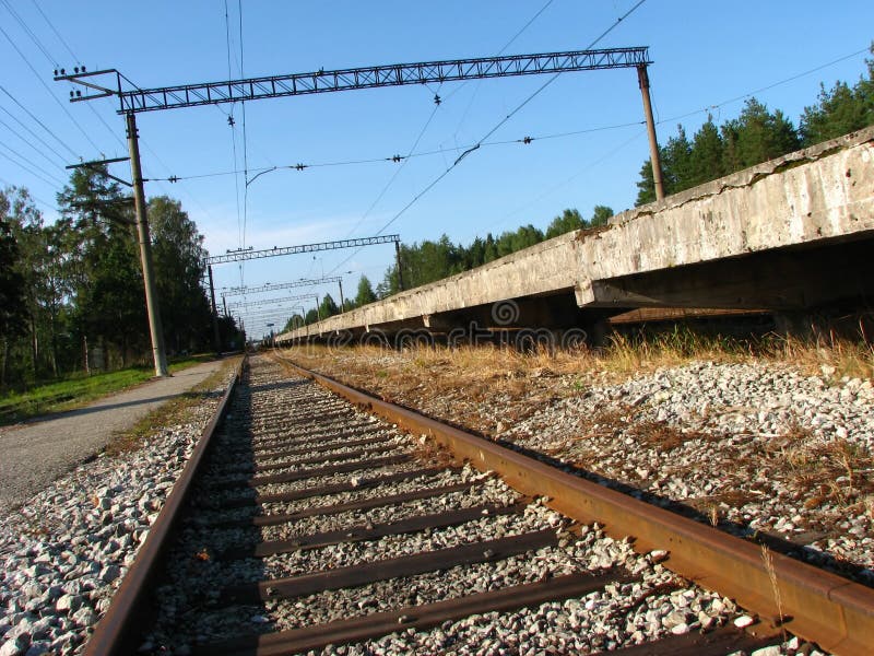 Eisenbahn auf der Station stockfoto. Bild von plattform 1038884
