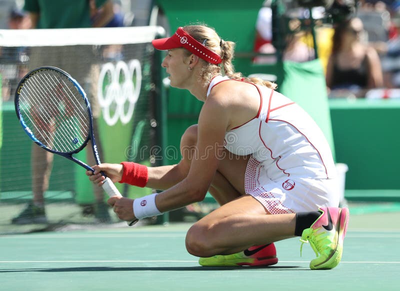 Ekaterina Makarova de Rusia en la acción durante el final de los dobles de las mujeres de la Río 2016 fotografía de archivo Ekaterina Makarova de Rusia en la acción durante el final de los dobles de las mujeres de la Río 2016 fotografía de archivo