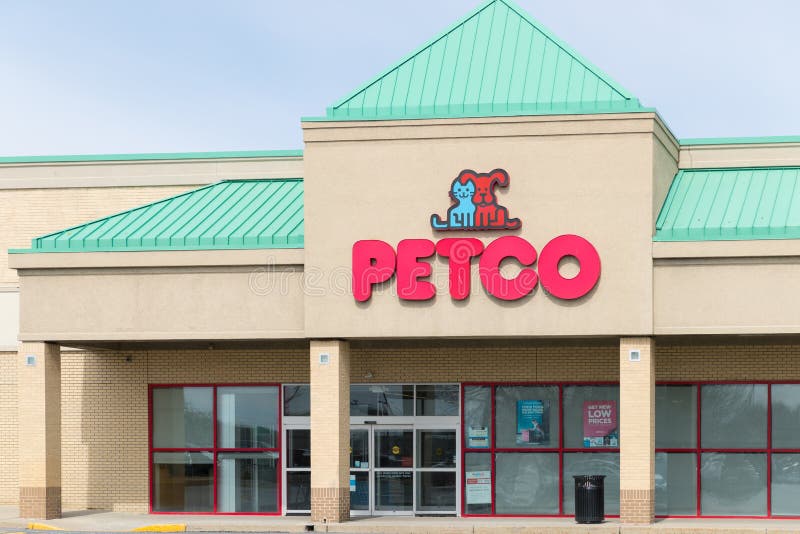 El animal de Petco provee al por menor foto de archivo libre de regalías El animal de Petco provee al por menor foto de archivo libre de regalías