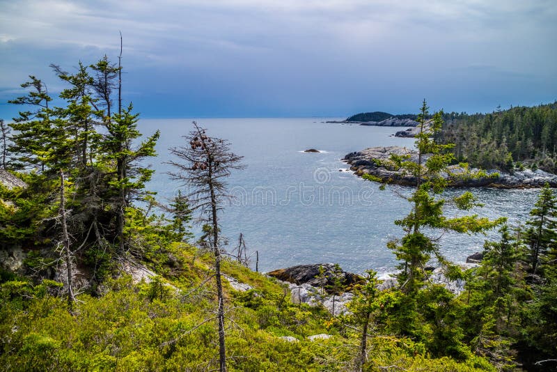 El au precioso Haut de Duck Harbor Isle en el parque nacional del Acadia, Maine imagen de archivo El au precioso Haut de Duck Harbor Isle en el parque nacional del Acadia, Maine imagen de archivo