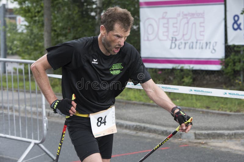 El caminar nórdico imágenes de archivo libres de regalías