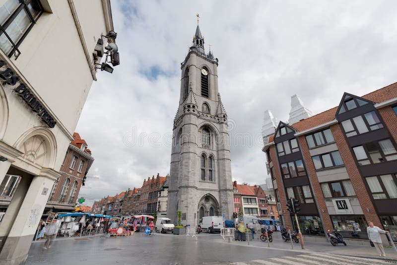 El campanario de Tournai, Bélgica