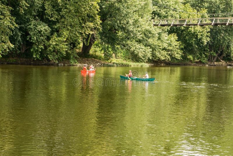 El Canoeing en James River foto de archivo libre de regalías El Canoeing en James River foto de archivo libre de regalías