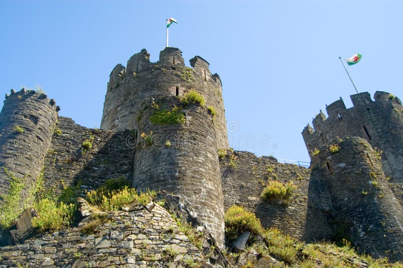 El castillo elevado foto de archivo libre de regalías