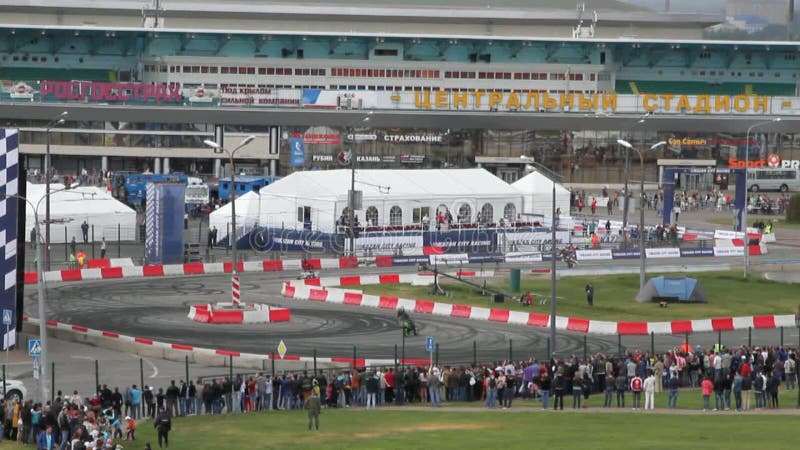 El competir con de la ciudad de Kazán de la demostración de Autosports 15/06/2014