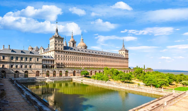 El Escorial pałac blisko Madryt, Hiszpania zdjęcia stock El Escorial pałac blisko Madryt, Hiszpania zdjęcia stock