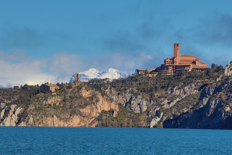 El Grado reservoir with the Torreciudad sanctuary in the background. September 17, 2022 the Marian Day of the Family stock image