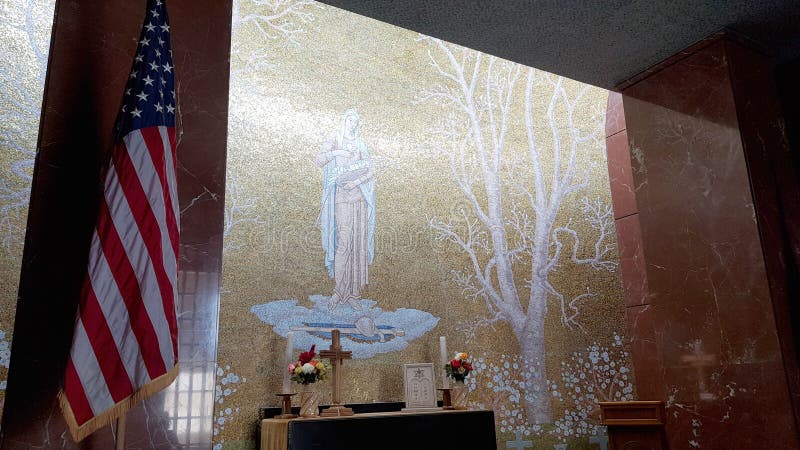 El interior de la iglesia de Florence American Cemetery y del monumento, Florencia, Toscana, Italia imágenes de archivo libres de regalías El interior de la iglesia de Florence American Cemetery y del monumento, Florencia, Toscana, Italia imágenes de archivo libres de regalías