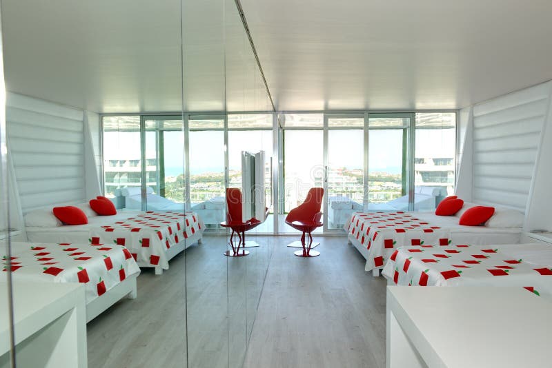 El interior del apartamento del hotel de lujo moderno real de Adán y de Eva foto de archivo libre de regalías El interior del apartamento del hotel de lujo moderno real de Adán y de Eva foto de archivo libre de regalías