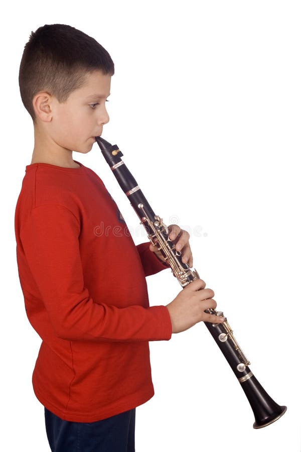 Играет на кларнете и трубе. Музыкант с кларнетом. Гобой с человеком. Человек играющий на гобое. Кларнет детский музыкальный инструмент.