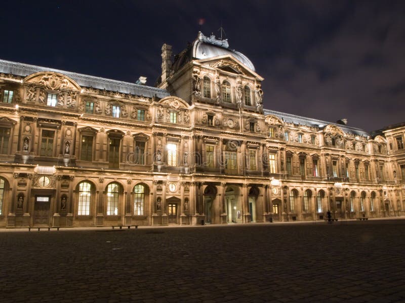 El palacio de la lumbrera por noche imagen de archivo